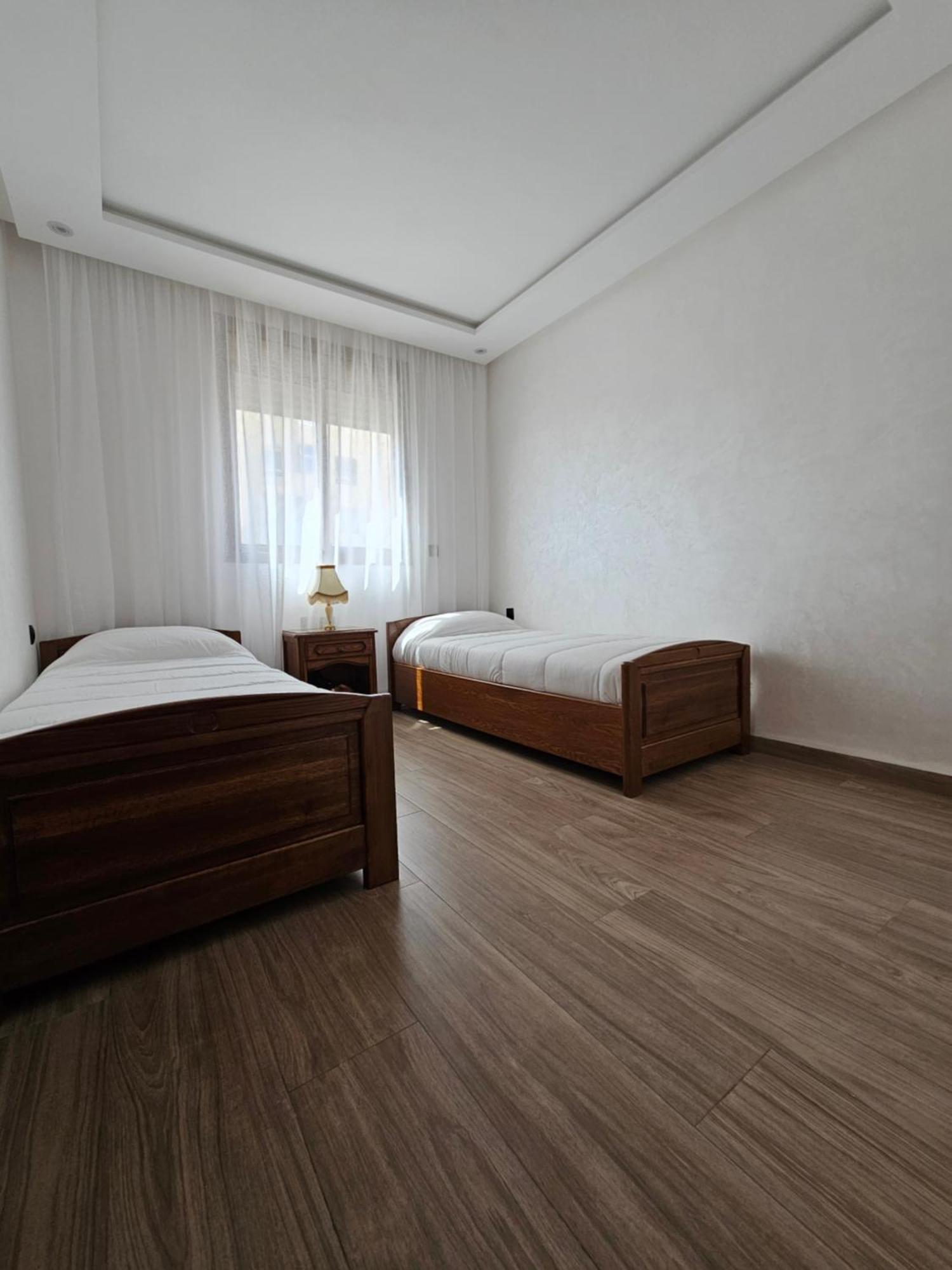Luxury With Fibre Optique, Parking & Marina Swimming Pool 10 Min By Car Apartment Agadir