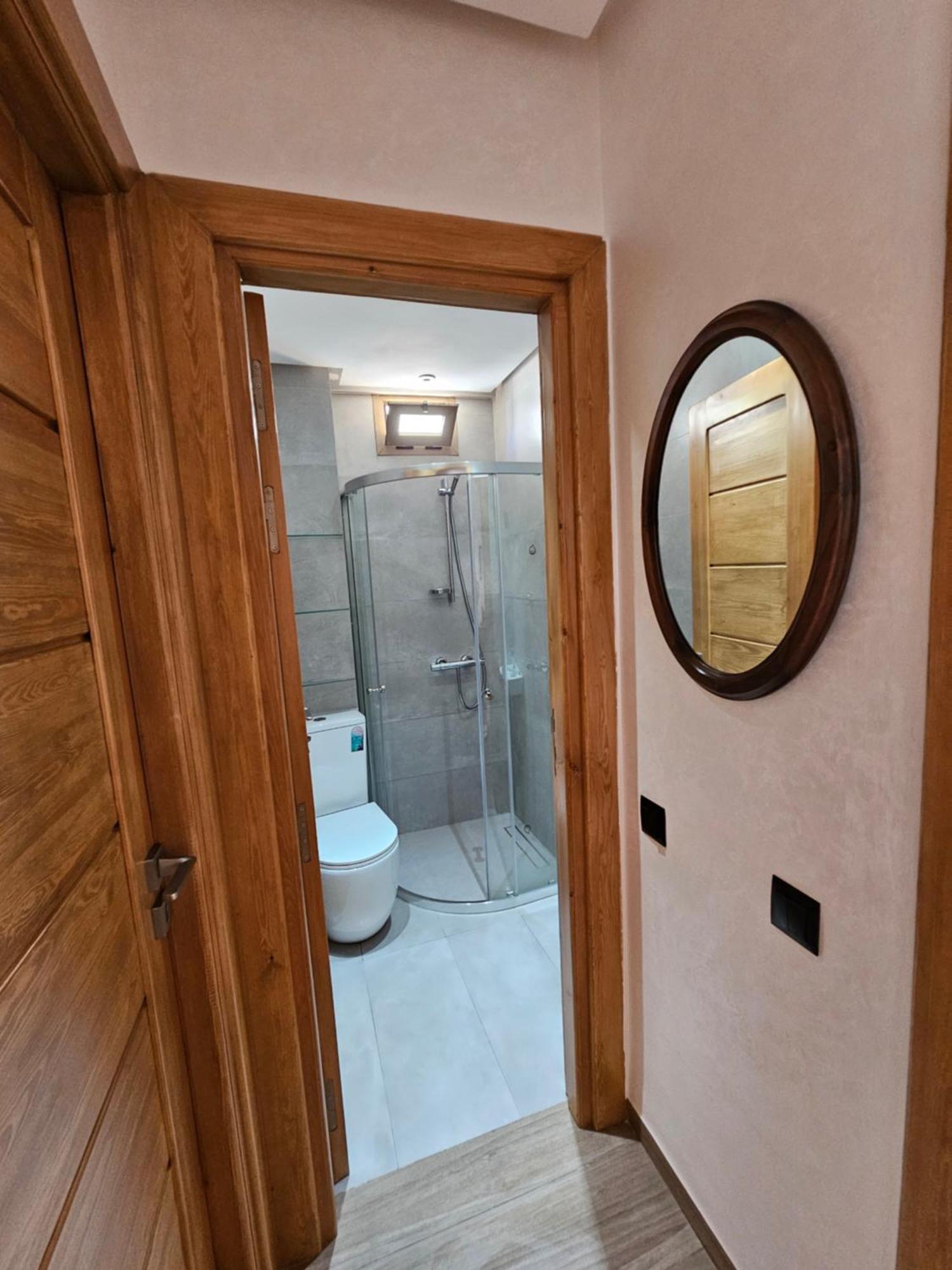 Luxury With Fibre Optique, Parking & Marina Swimming Pool 10 Min By Car *