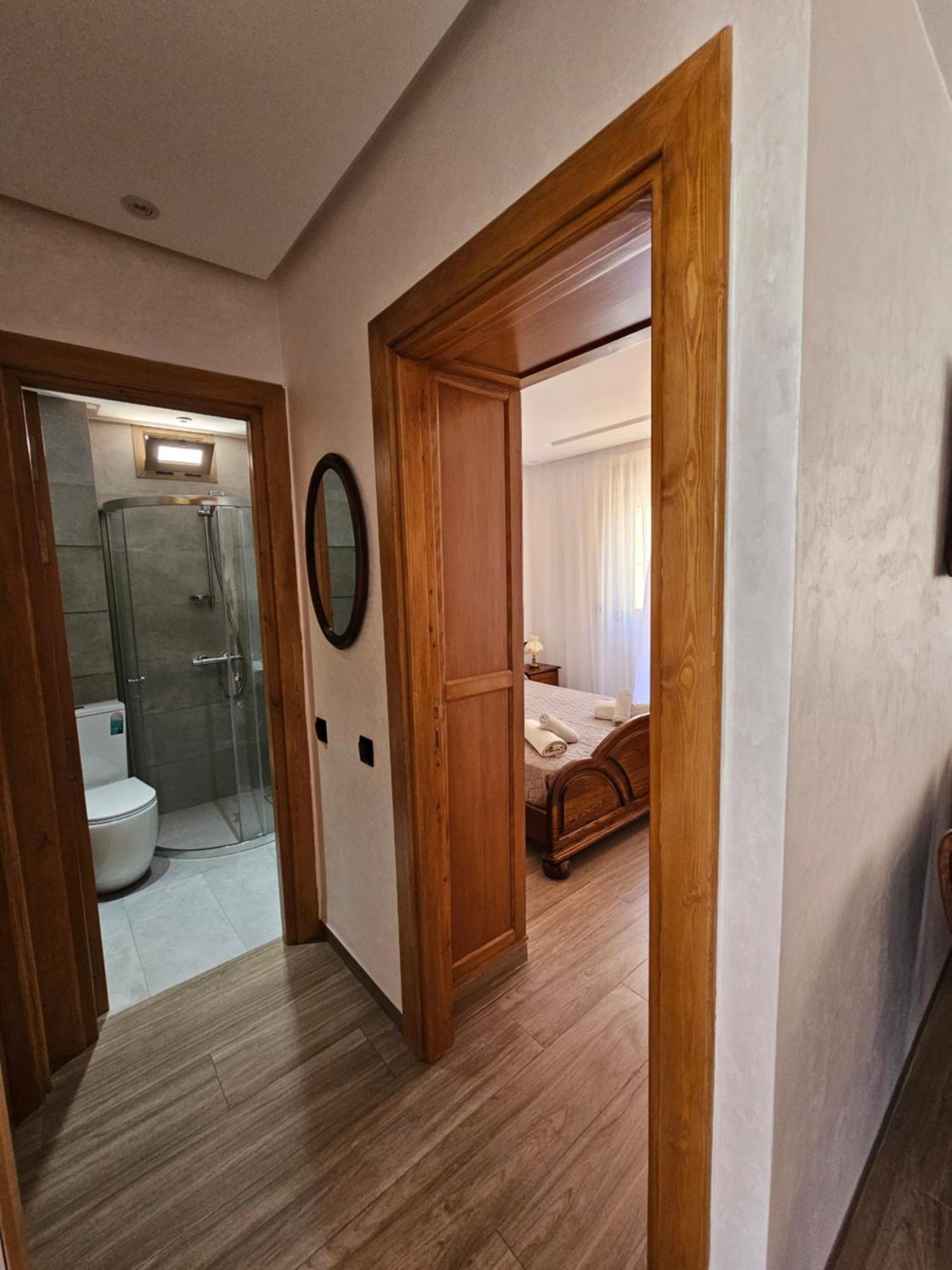 Luxury With Fibre Optique, Parking & Marina Swimming Pool 10 Min By Car Apartment