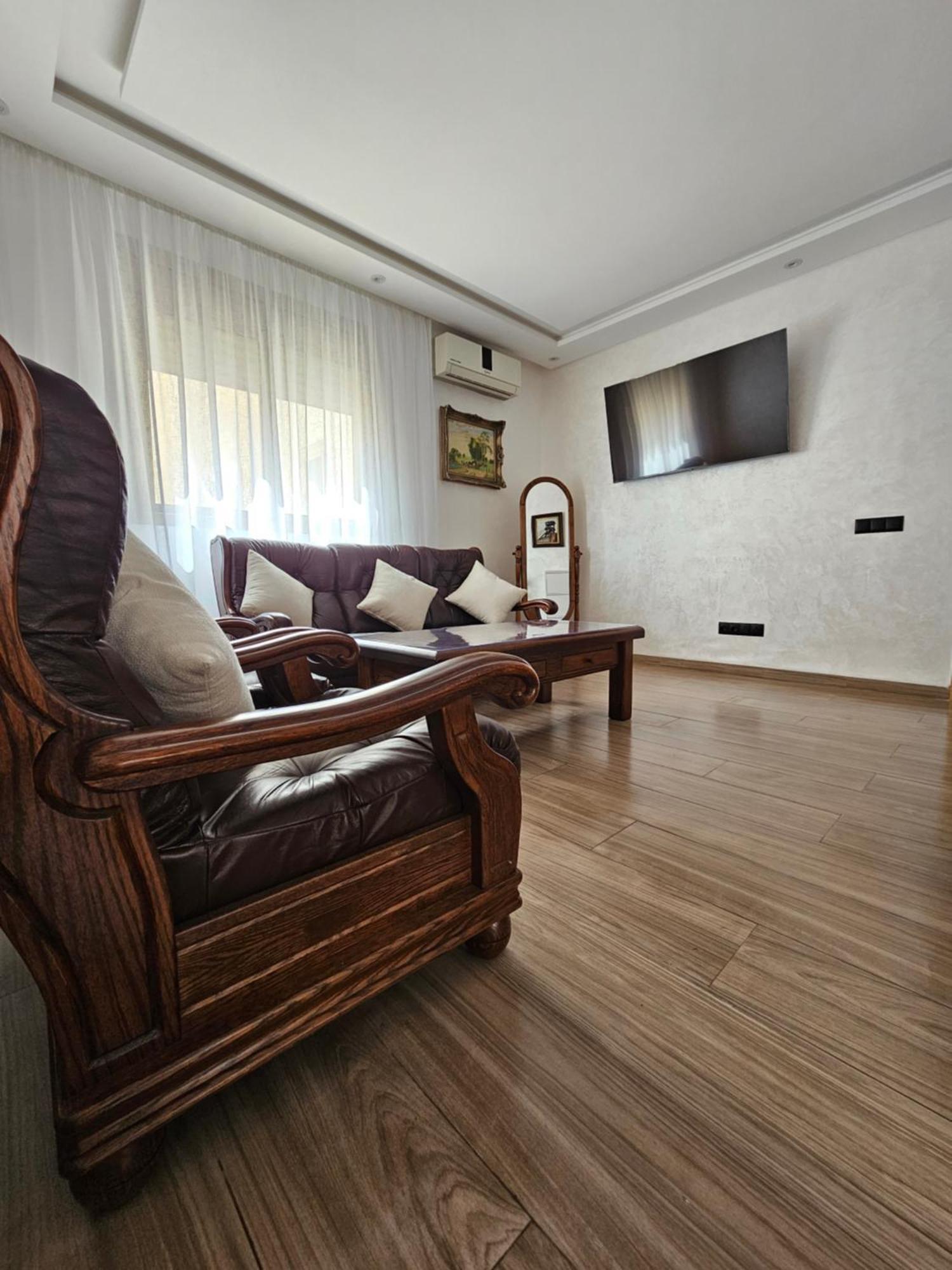 Luxury With Fibre Optique, Parking & Marina Swimming Pool 10 Min By Car Apartment Agadir